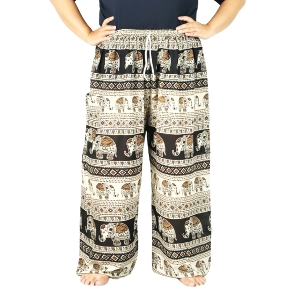 Chinrada - Smocked Waist harem PLUS SIZE 2XL πΉπ - Picture 7 of 10